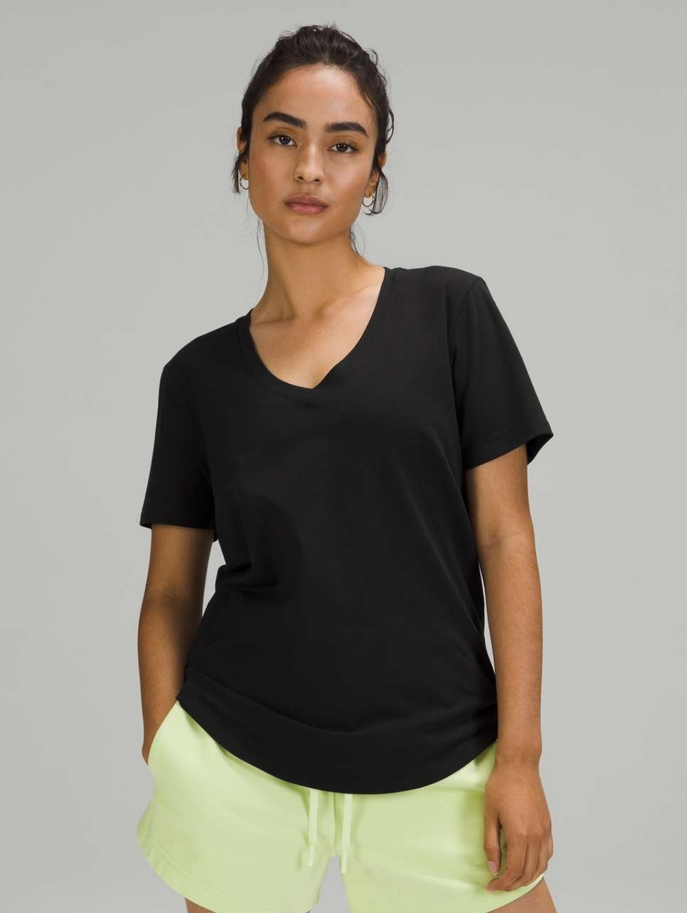 Lululemon Love Tee Short Sleeve V-Neck T-Shirt Black